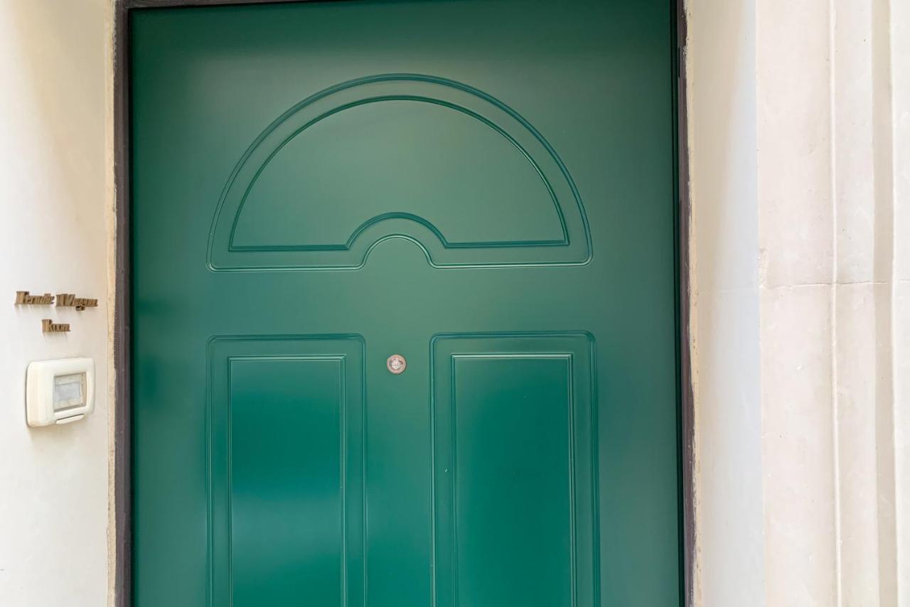 Ferrante D'Aragona Rooms Лечче Экстерьер фото